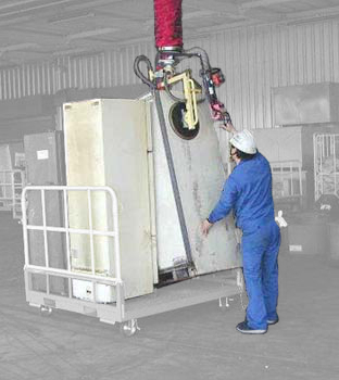 ergonomic vacuum lifter for lifting refrigerators